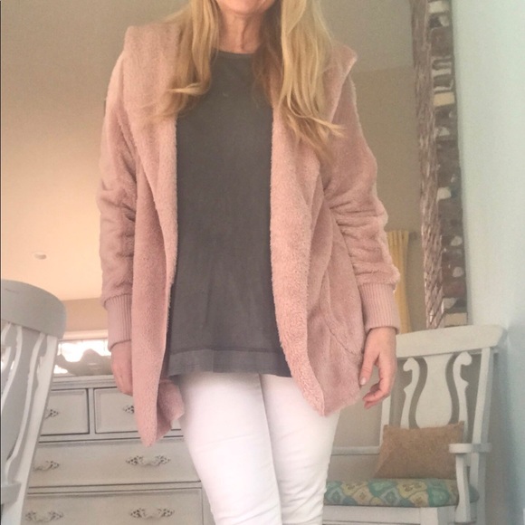 ❄️Winter Blush Sherpa Hoodie Jacket ❄️ Sale - Picture 3 of 7